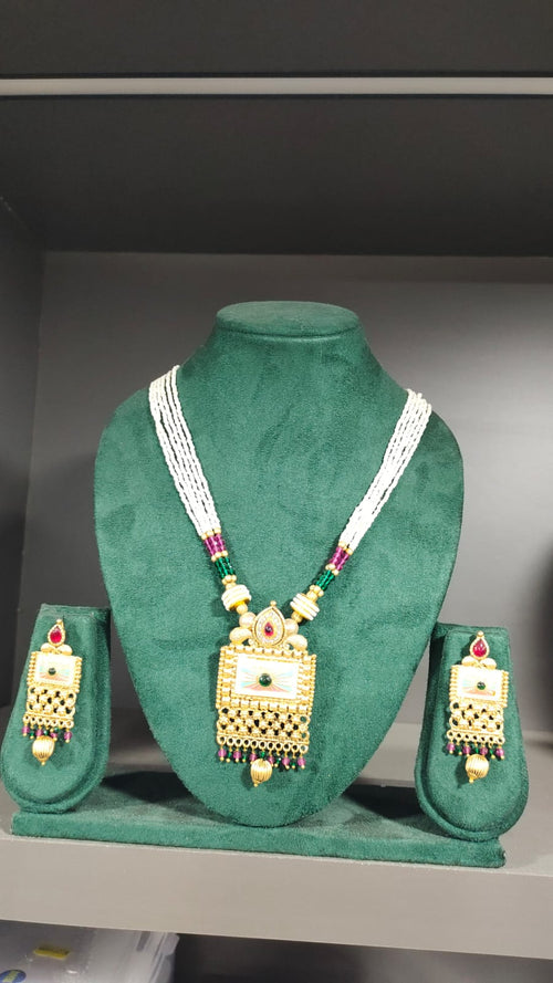 Traditional Multi-Strand Pearl Rani Haar Necklace Set with Square Pendant