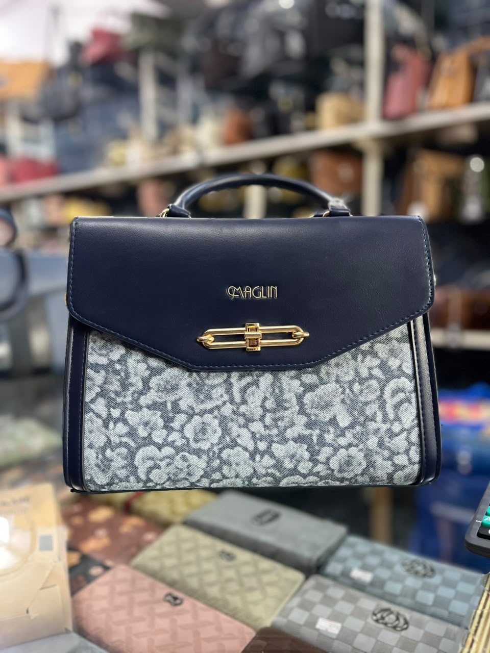 Maglin Fancy Ladies Purse