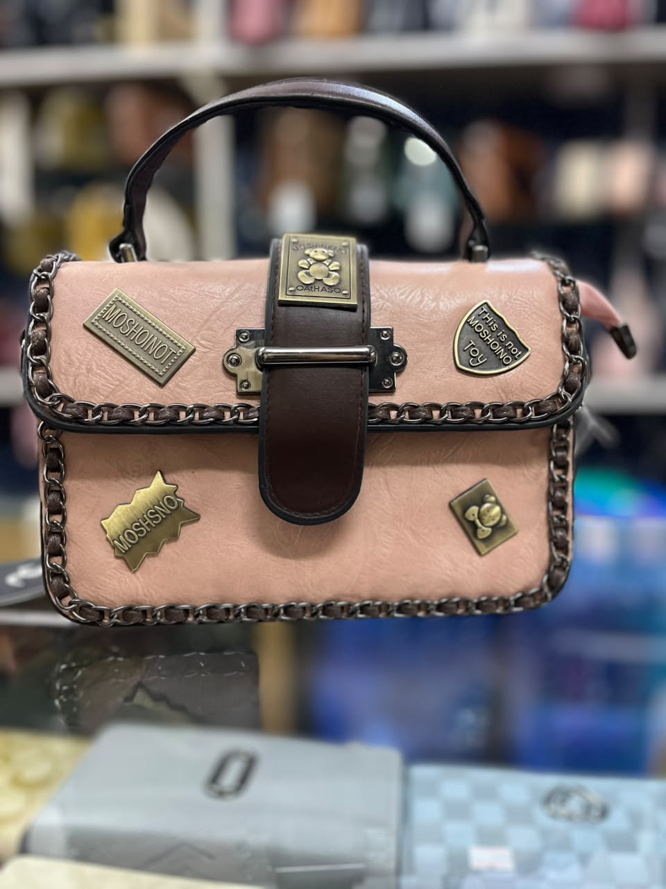 MOSHSNO BRANDED PURSE