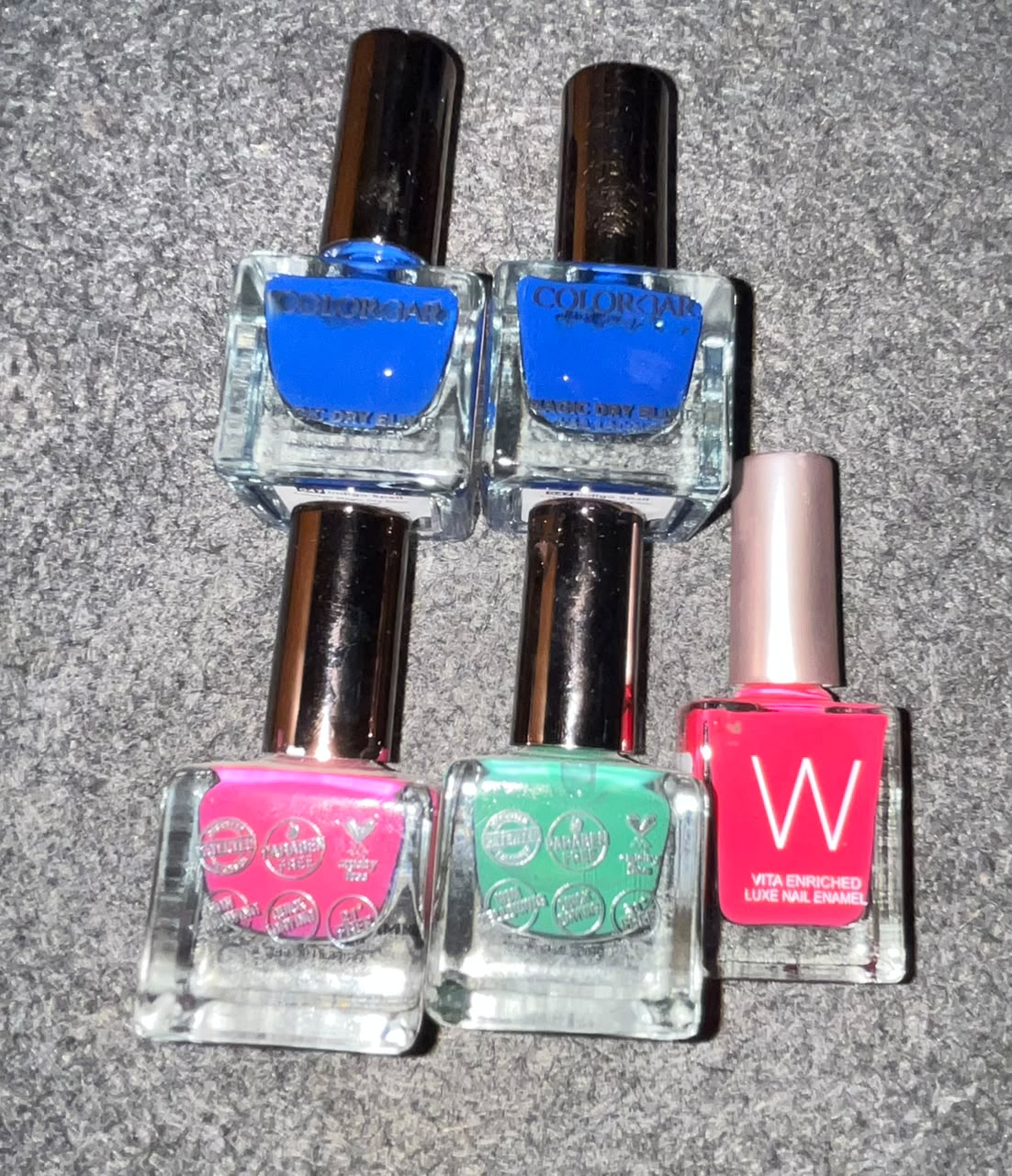 COLORS NAIL POLISH