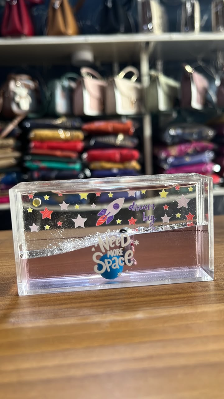 NEED MORE SPACE GIFTSET