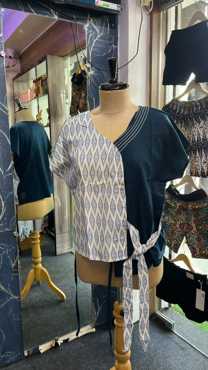 WOMEN FANCY WESTERN SHORT TOP